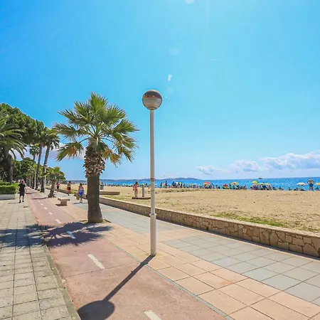 Pins I Mar - Only Families Apartment Cambrils